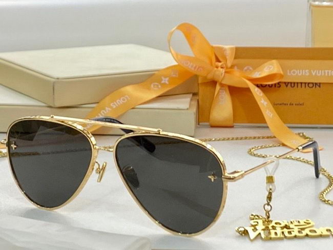 Louis Vuitton Sunglasses AAA+ ID:20220317-643